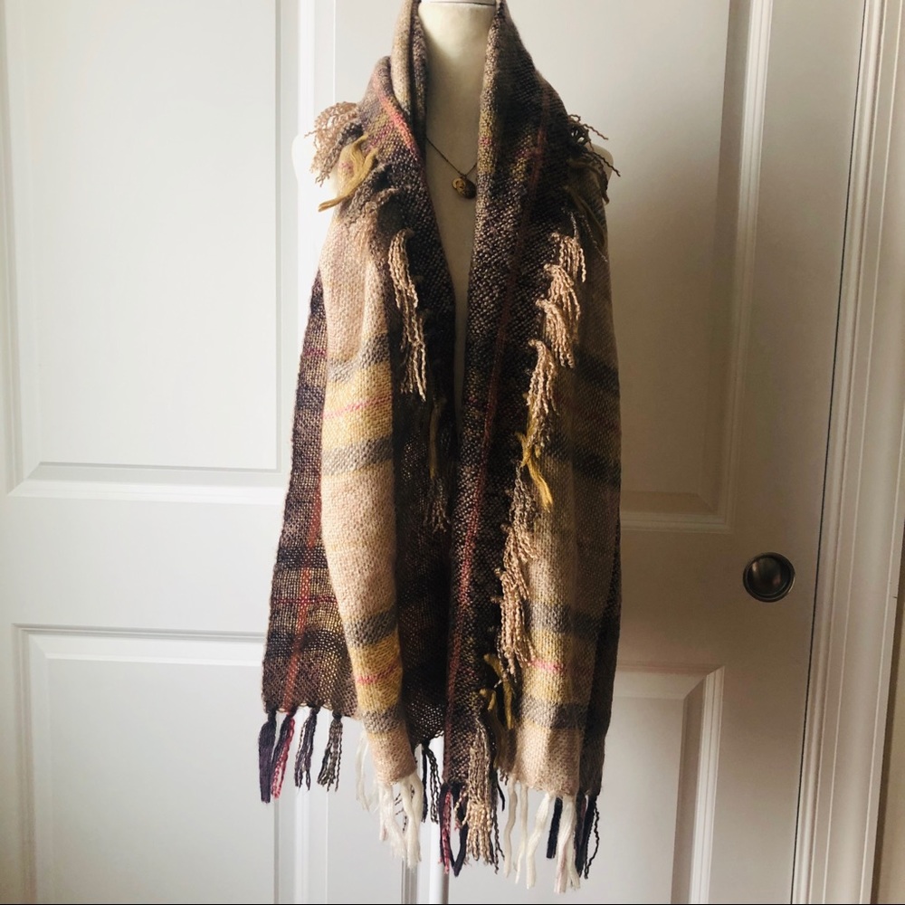 Ann Taylor Loft Fringe Plaid Scarf